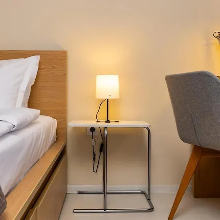 Modern & Bright Cherry In South With Private Parking * Plovdiv